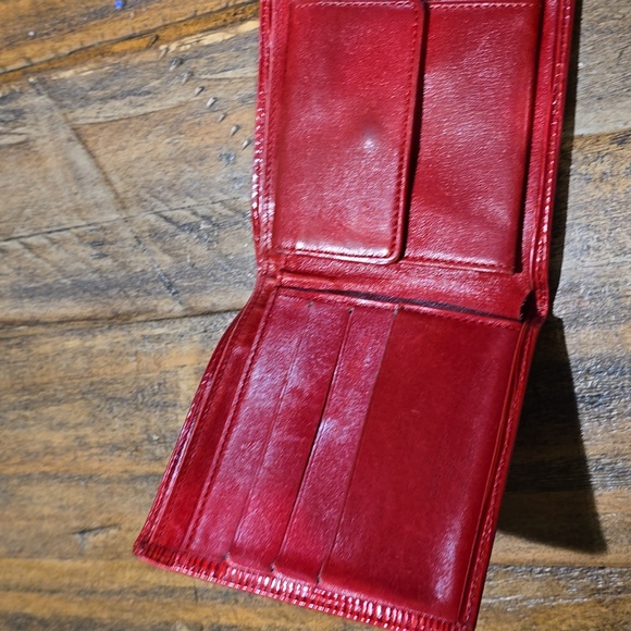 LOUIS VUITTON EMILIE  EPI LEATHER RED WALLET MEN'S - Picture 8 of 11